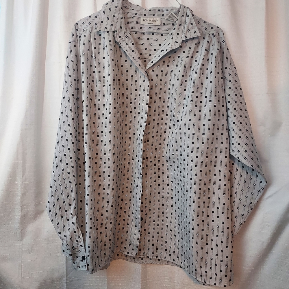 High Profile 100% Polyester Button Down Size 20W